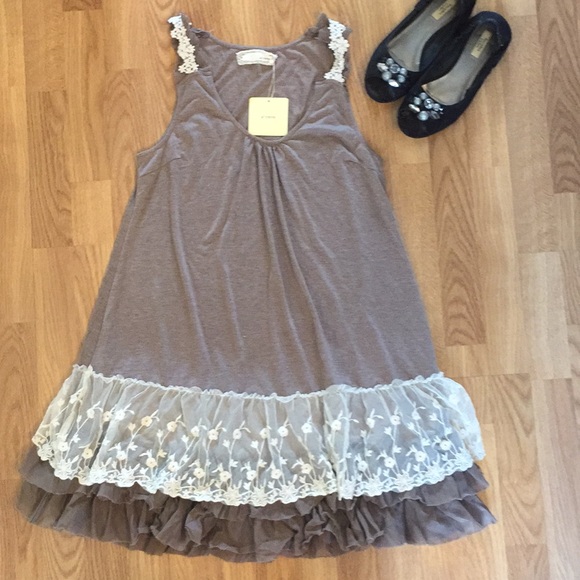 A'Reve Dresses & Skirts - Modcloth A'reve sleeveless brown dress lace tulle